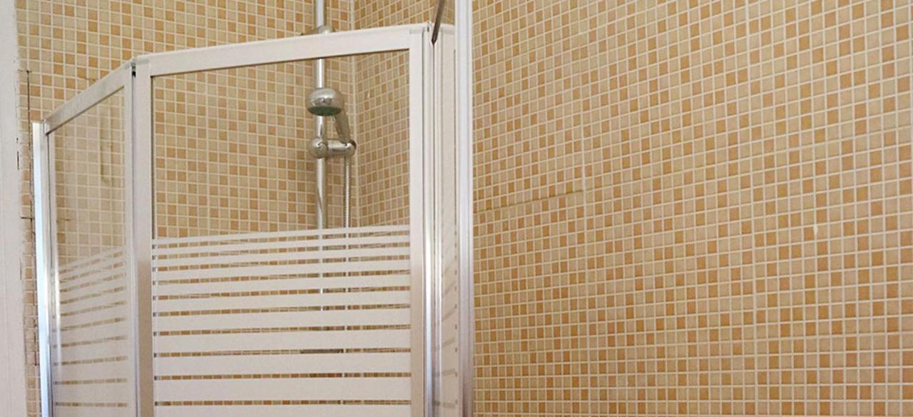 Kamchu Apartments: Viale Libia Рим Екстериор снимка